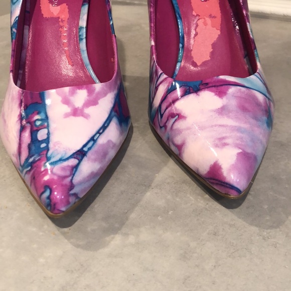 Bcbgeneration purple watercolor pointed toe heels size 8 - Picture 3 of 13
